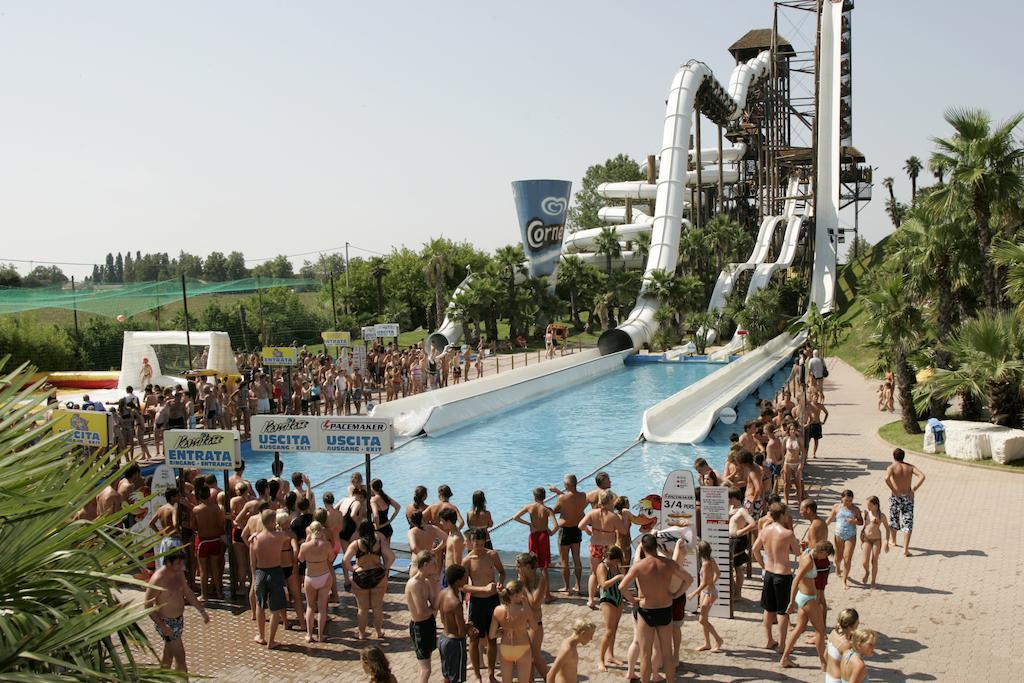 Hotel Helios Lido di Jesolo Exterior photo