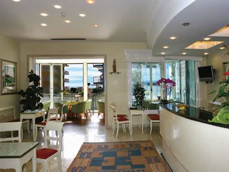 Hotel Helios Lido di Jesolo Exterior photo